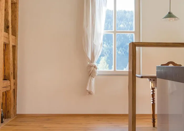 Schulhaus Enzklösterle