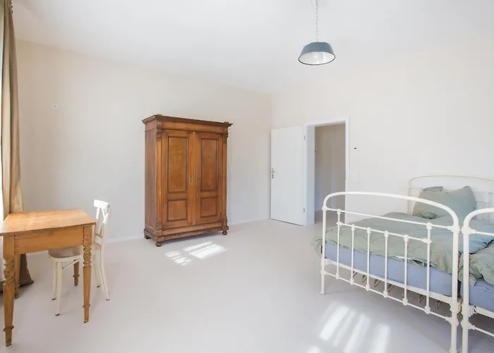 Schulhaus Enzklösterle